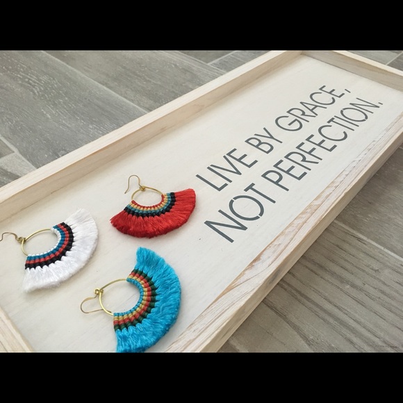 Fringe earrings - Picture 3 of 3